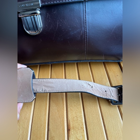 Cole Haan Cow Leather Men’s Crossbody Bag - Picture 3 of 16